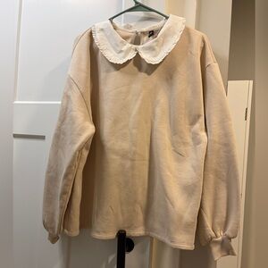 Cream Collared Sweatshirt H&M size Medium